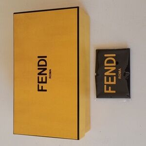 FENDI Sunglass box cleaning cloth sunglasses gift box eye glasses travel storage